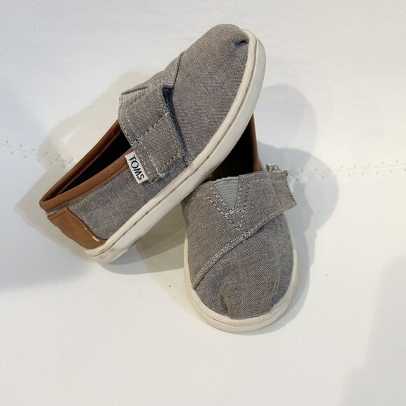 Little Kid (toddler) size 7 Alpargata TOMS - Picture 2 of 3